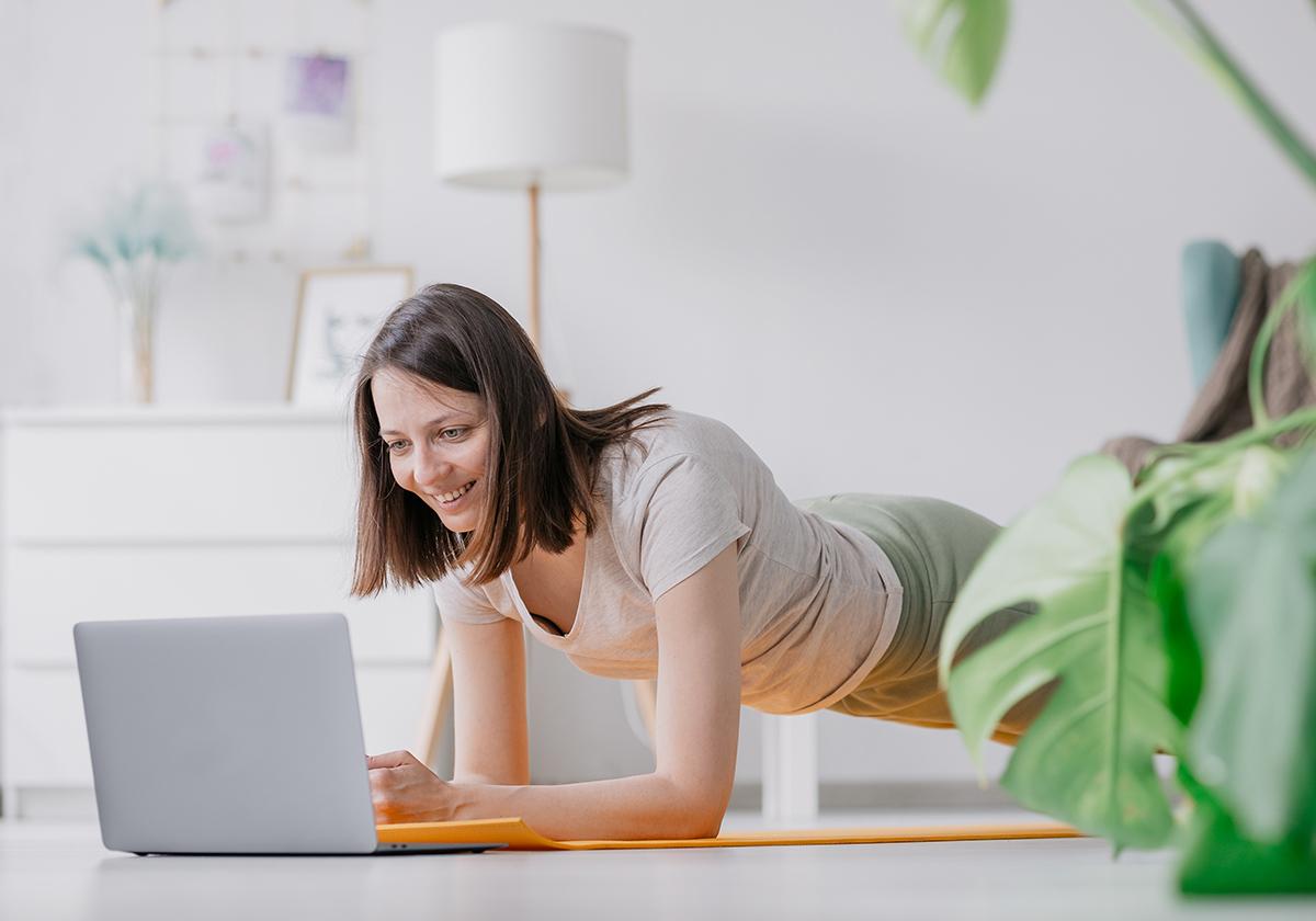 Aktivitas Fisik di Rumah untuk Keseimbangan Sehari-hari